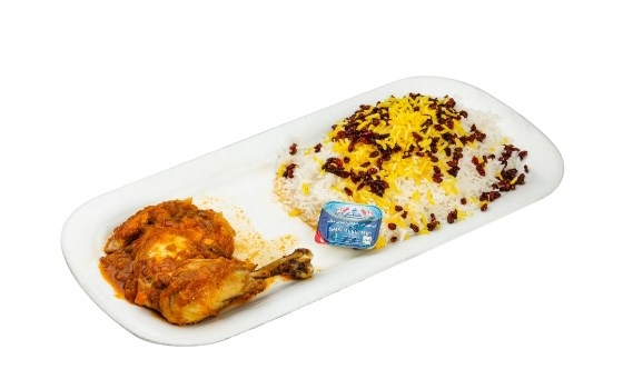 زرشک پلو (ران مرغ)